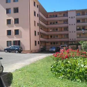 turgot.hotels-rhonealpes.com/